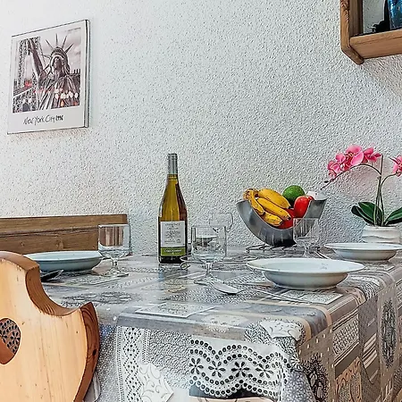 Lägenhet Cimes De Caron 1603 By Interhome Val Thorens